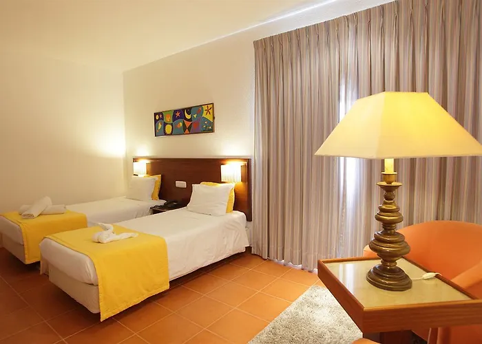 Residencial Mar E Sol 2* Costa da Caparica