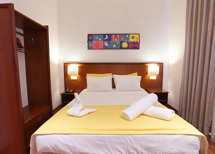 Hotel Residencial Mar E Sol 2*