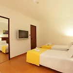 Hotel Residencial Mar E Sol 2*