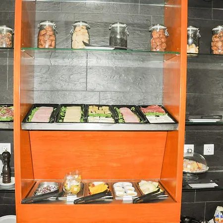 酒店 海和太阳酒店 2*