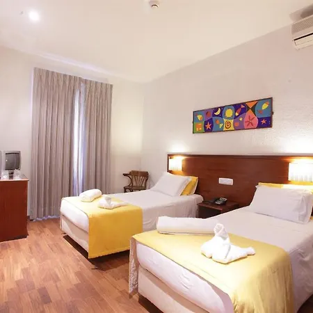 Residencial Mar E Sol Hotel 2*